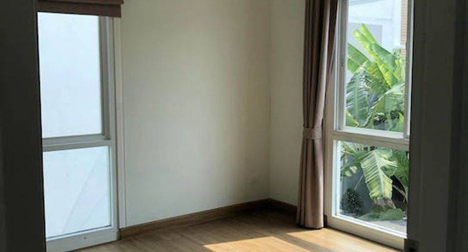 For sale 3 bedrooms house in Saphan Sung, Bangkok