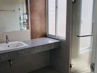 Продажа 3 спальни дом в Сапхан Сунг, Бангкок
