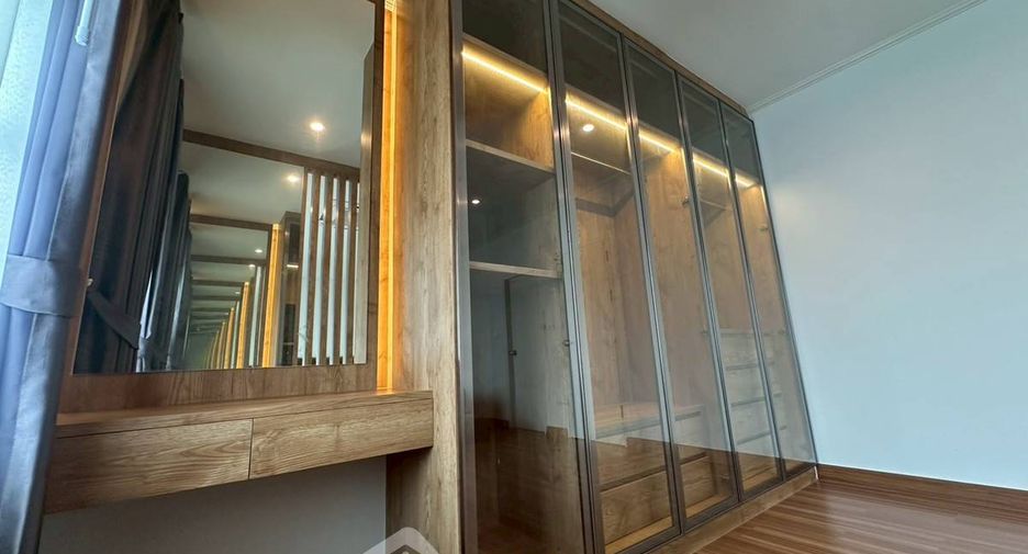 Casa en venta de 4 habitaciones en Mueang Chon Buri, Chonburi