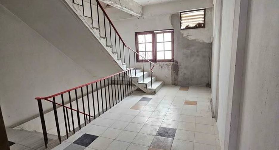 Reihenhaus zum Kauf mit 3 Zimmer in Mueang Chon Buri, Chonburi