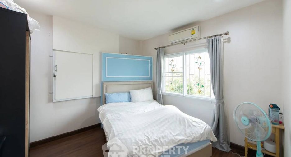 Haus zum Kauf mit 3 Zimmer in Bang Bon, Bangkok