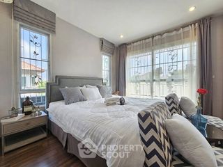 For sale 3 bedrooms house in Bang Bon, Bangkok