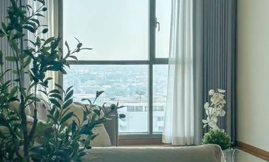 Продажа 3 спальни кондо в Щаттхана, Бангкок
