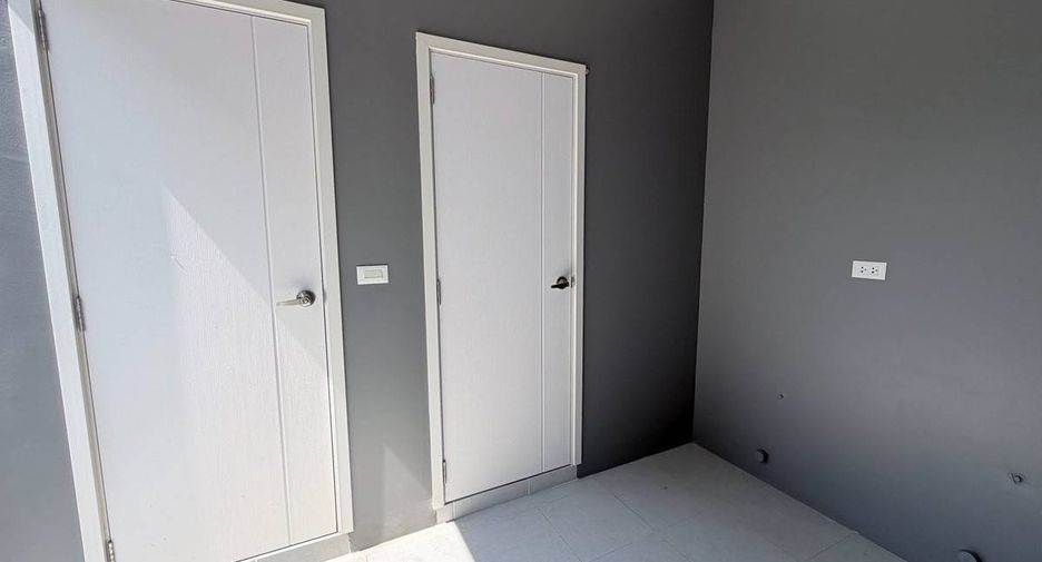 À vendre 4 chambres maison à Bang Phli, Samut Prakan