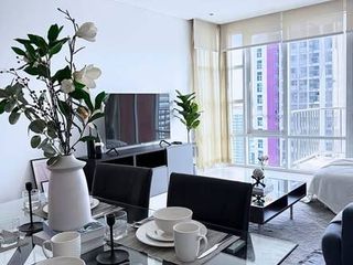 À vendre 2 chambres condo à Khlong Toei, Bangkok