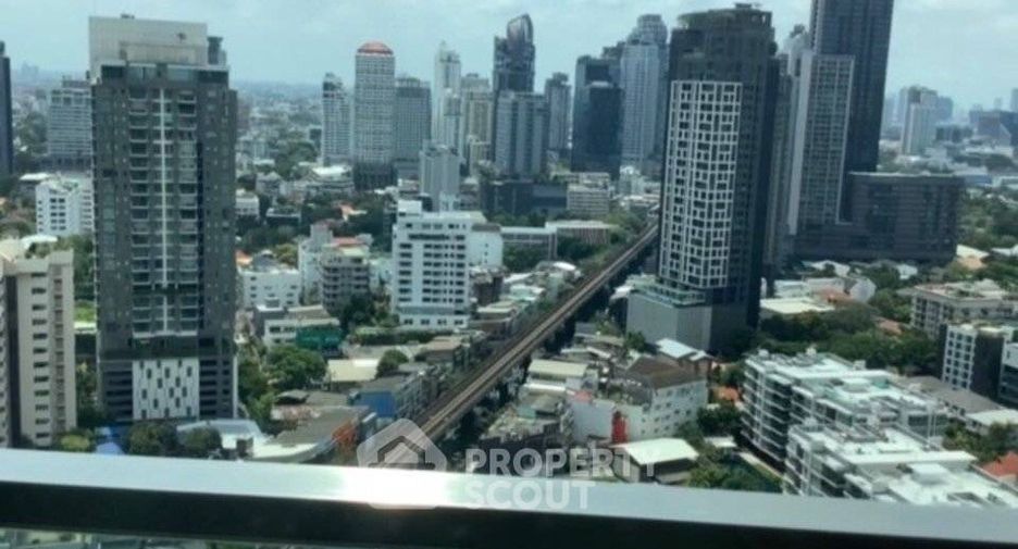 ขาย 2 ห้องนอน คอนโด ใน คลองเตย, กรุงเทพฯ