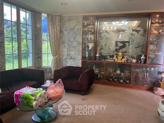 For sale 4 bedrooms house in Chom Thong, Bangkok