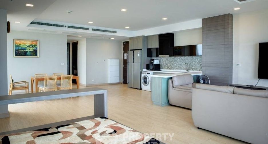 For sale 3 bedrooms condo in Jomtien, Pattaya