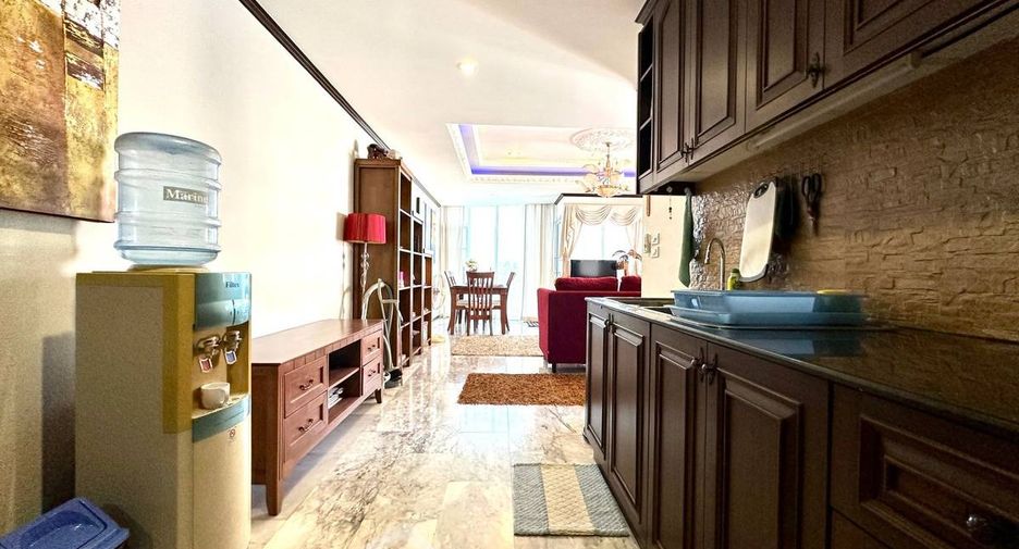 For sale 2 bedrooms condo in Pratumnak, Pattaya