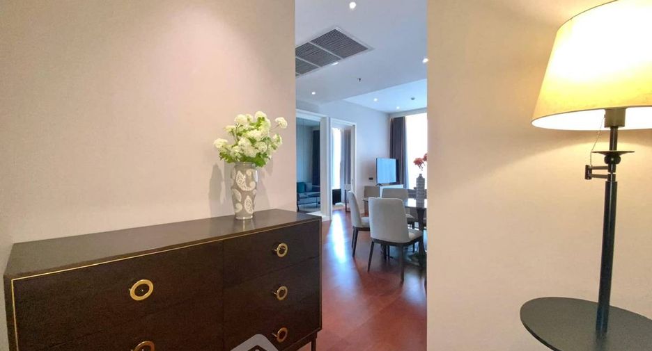 For sale 2 bedrooms condo in Watthana, Bangkok