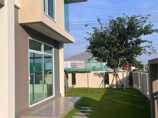 For sale 3 bedrooms house in Ban Bueng, Chonburi