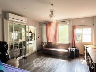 For sale 4 bedrooms house in Nong Khaem, Bangkok