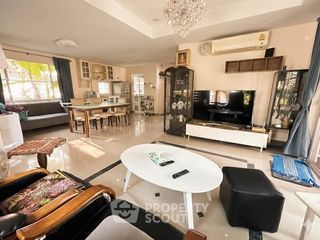 For sale 4 bedrooms house in Nong Khaem, Bangkok