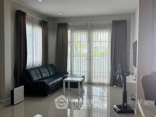 For sale 4 bedrooms townhouse in Khan Na Yao, Bangkok