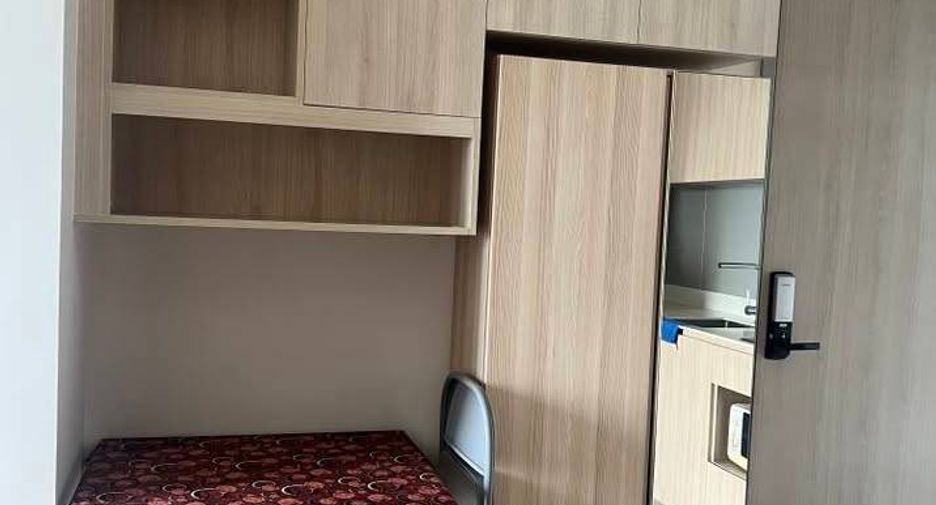 For sale 2 bedrooms condo in Phaya Thai, Bangkok