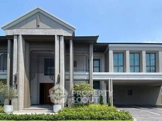 For sale 5 bedrooms house in Taling Chan, Bangkok