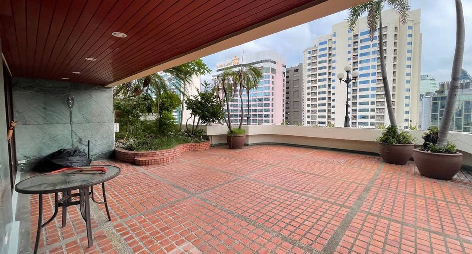 For rent and for sale 5 bedrooms condo in Khlong Toei, Bangkok