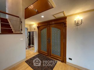 For rent and for sale 5 bedrooms condo in Khlong Toei, Bangkok