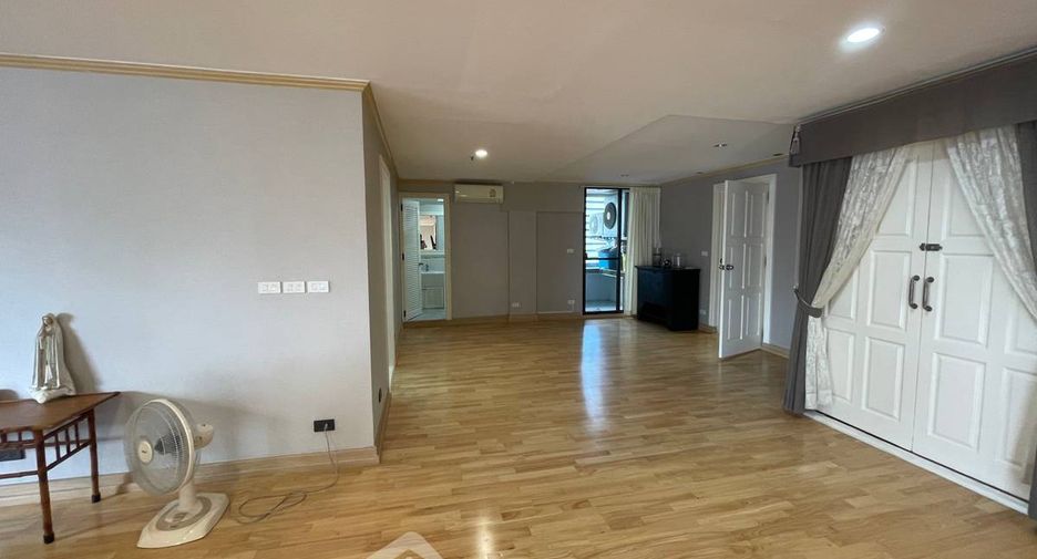 For rent and for sale 5 bedrooms condo in Khlong Toei, Bangkok