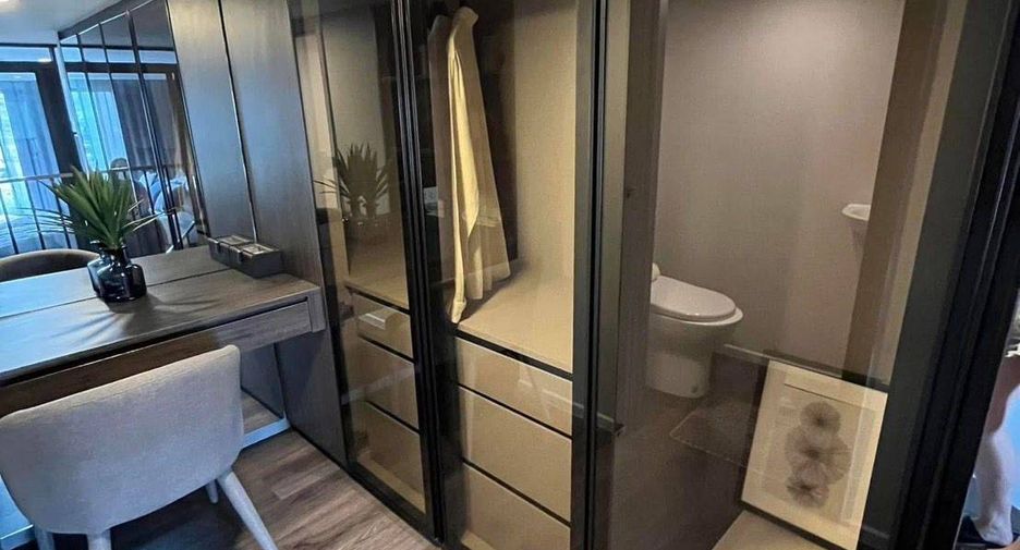 For sale 2 bedrooms condo in Khan Na Yao, Bangkok