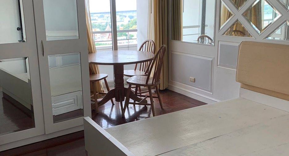For sale 2 bedrooms condo in Bang Kho Laem, Bangkok