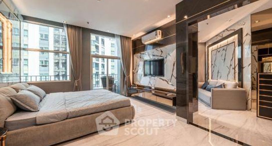For sale 2 bedrooms condo in Huai Khwang, Bangkok