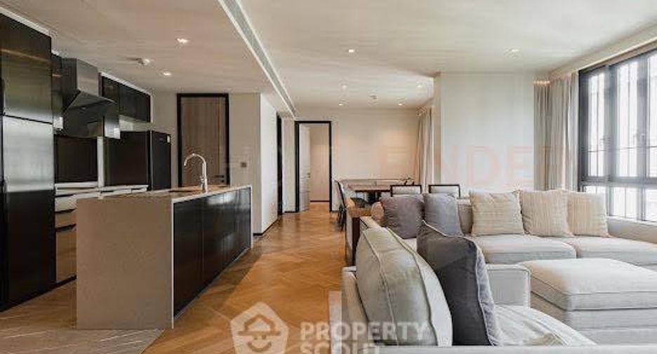 For sale 2 bedrooms condo in Watthana, Bangkok