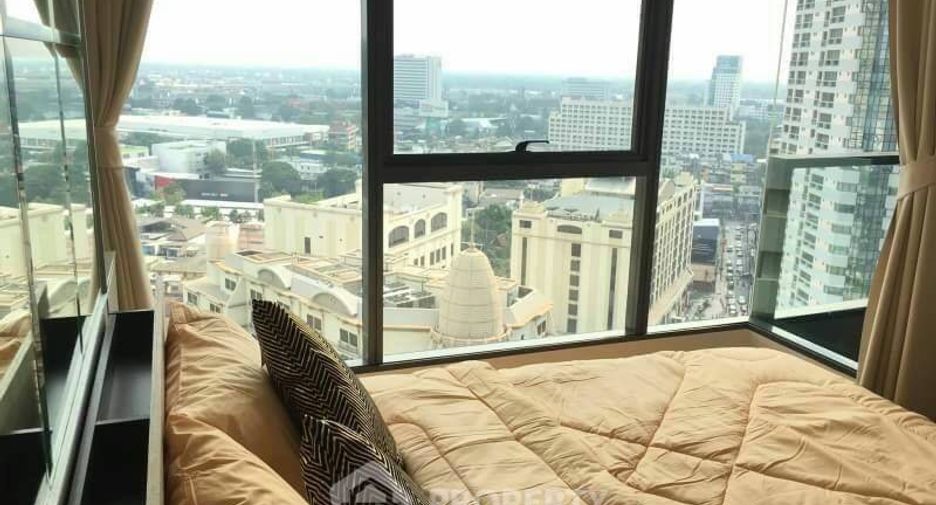 For sale 1 bed condo in Khlong Toei, Bangkok