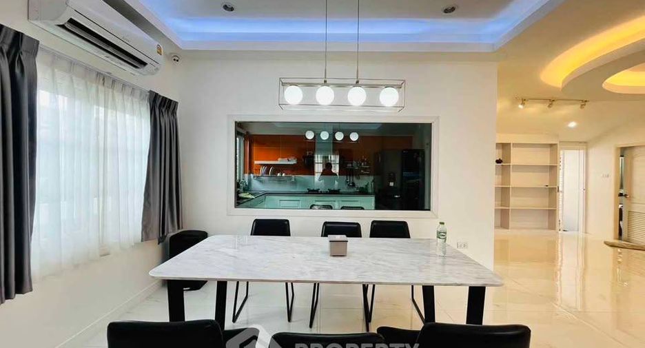 For sale 2 bedrooms house in Pratumnak, Pattaya