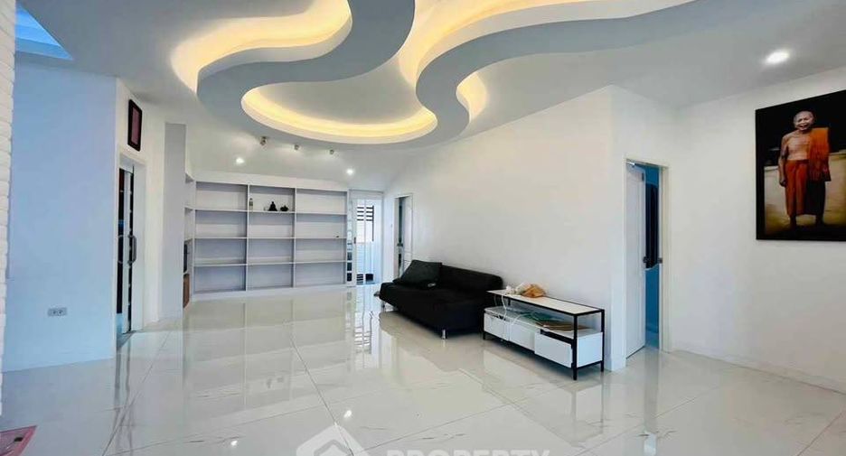 For sale 2 bedrooms house in Pratumnak, Pattaya