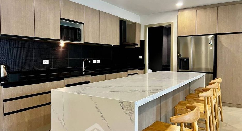 For sale 4 bedrooms condo in South Pattaya, Pattaya