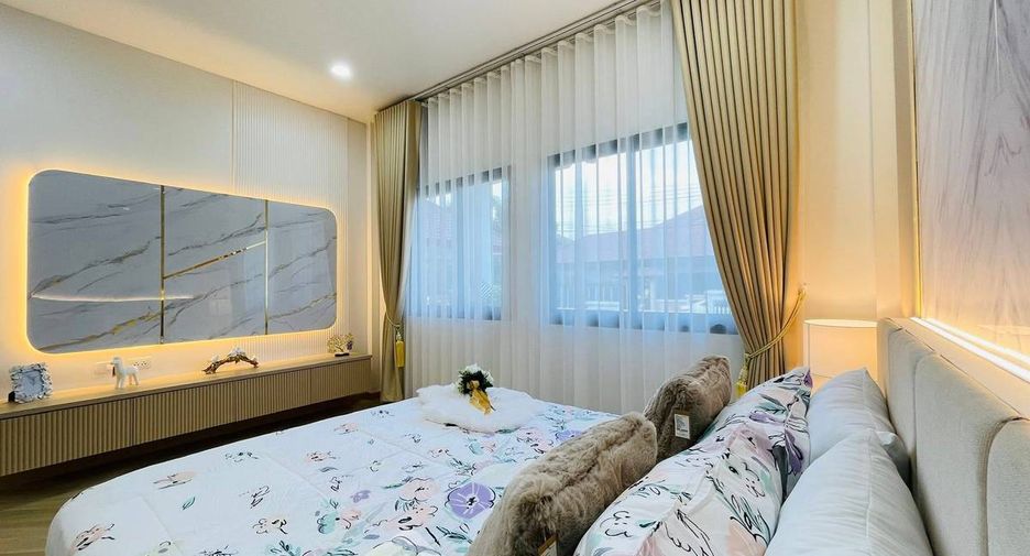 For sale 3 bedrooms house in East Pattaya, Pattaya
