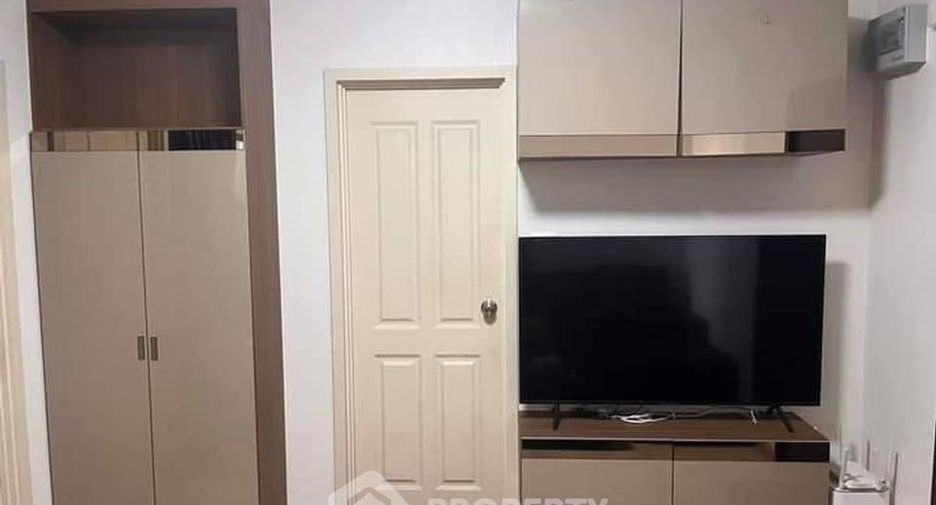 À vendre 1 chambre condo à Huai Khwang, Bangkok