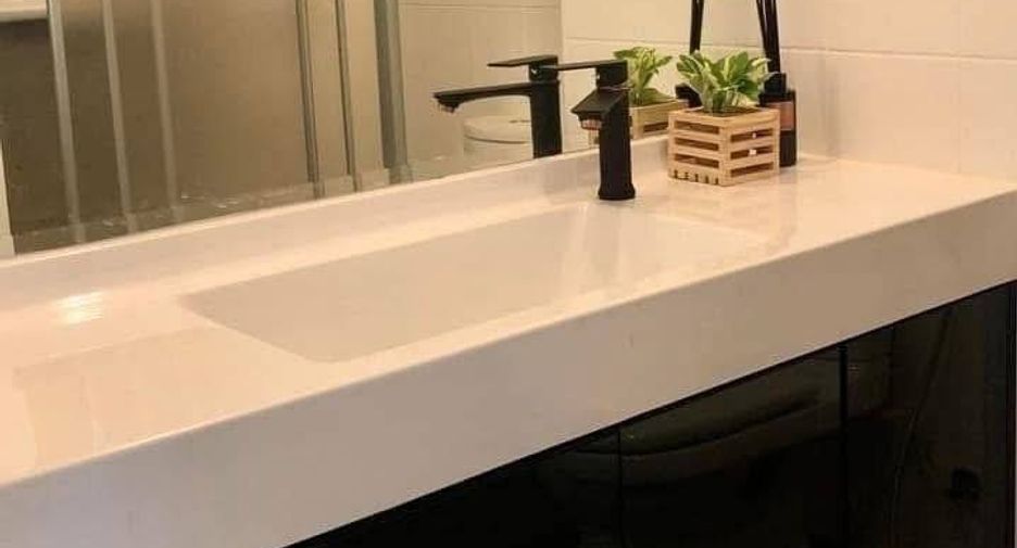For sale 2 bedrooms condo in Yan Nawa, Bangkok