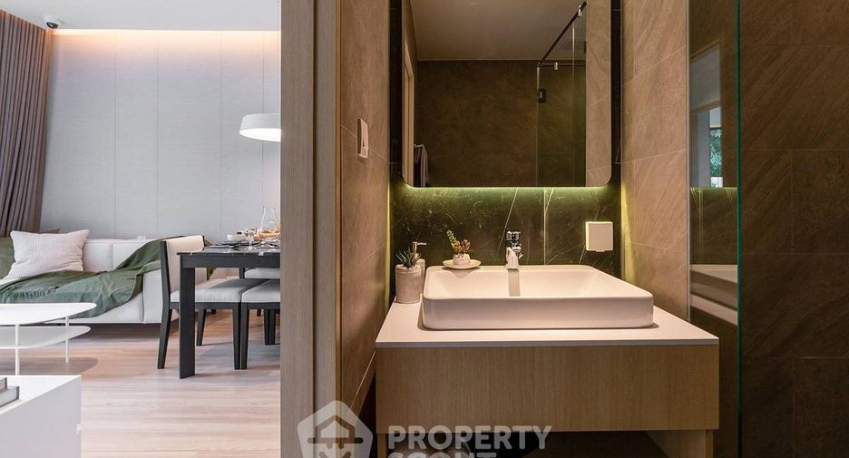 For sale 2 bedrooms condo in Bang Na, Bangkok