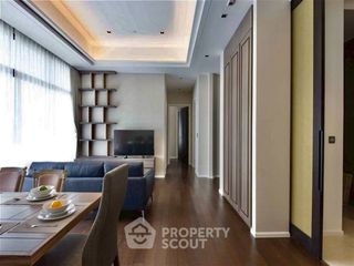 For sale 3 bedrooms condo in Khlong Toei, Bangkok