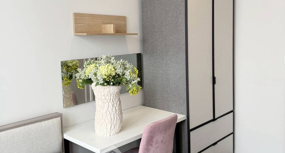 For sale 1 bed condo in Khlong Toei, Bangkok