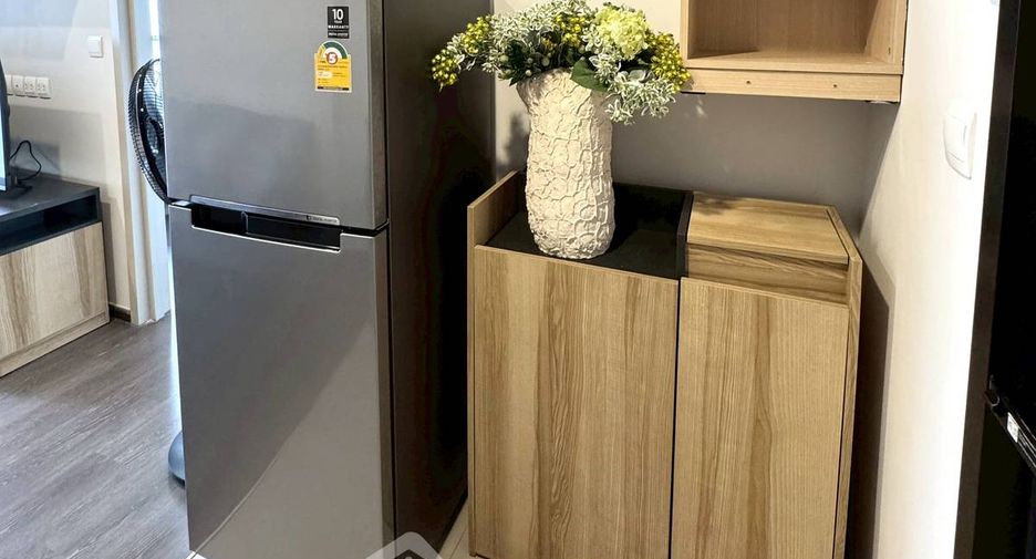 For sale 1 bed condo in Khlong Toei, Bangkok