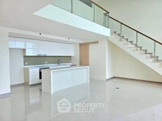 For sale 5 bedrooms condo in Bang Lamung, Chonburi