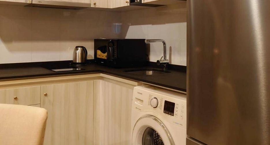For rent and for sale 1 bed condo in Watthana, Bangkok
