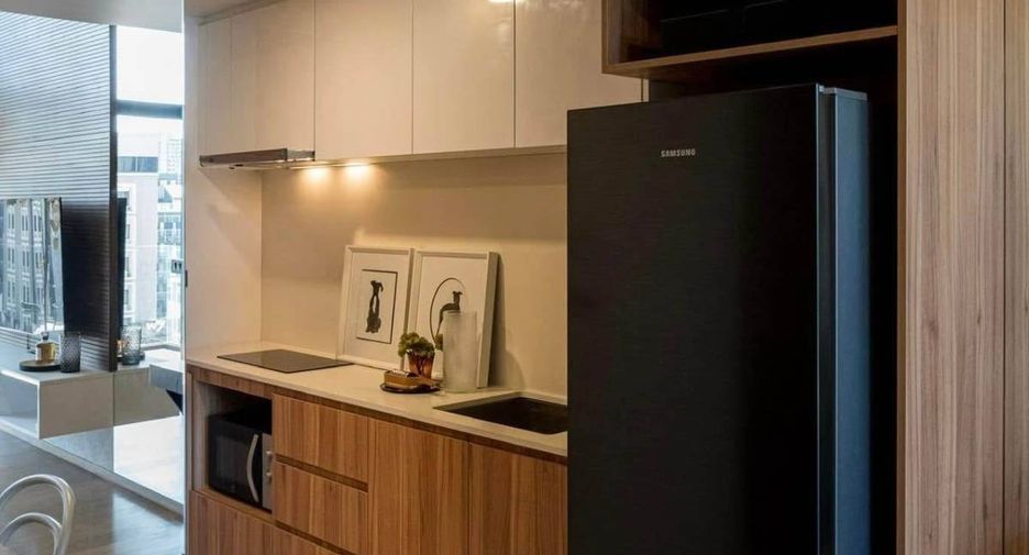 For sale 1 bed condo in Watthana, Bangkok