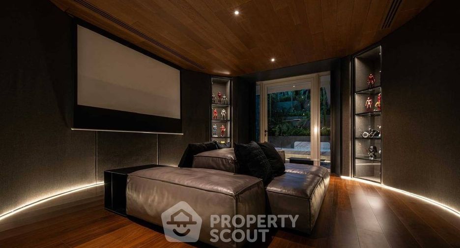 For sale 4 bedrooms house in Prawet, Bangkok