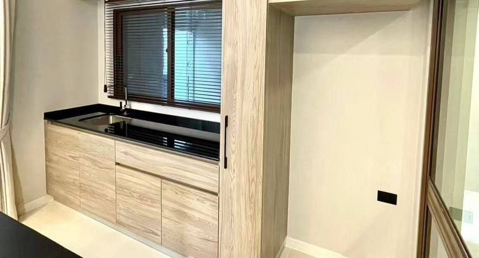 Casa en venta de 4 habitaciones en Bang Kapi, Bangkok