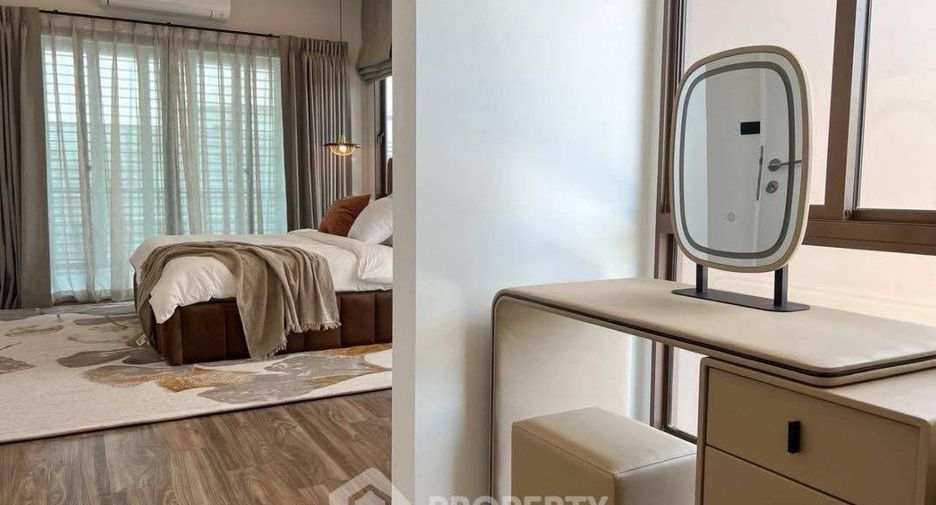 For rent and for sale 4 bedrooms house in Bang Kapi, Bangkok