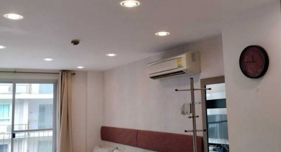 For sale 1 bed condo in Watthana, Bangkok