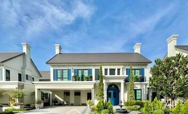 For sale 5 bedrooms house in Bang Kapi, Bangkok