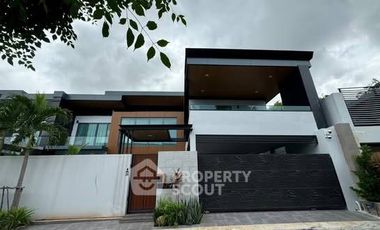 Villa en venta de 5 habitaciones en Sattahip, Chonburi