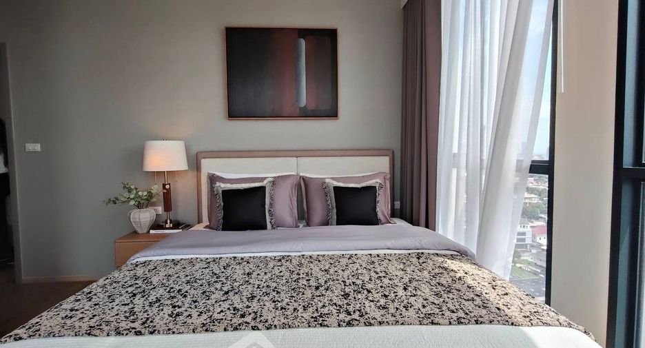 For sale 2 bedrooms condo in Sathon, Bangkok