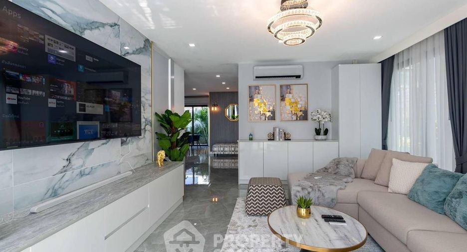 For sale 5 bedrooms villa in Jomtien, Pattaya