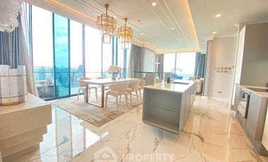 For sale 2 bedrooms condo in Khlong Toei, Bangkok